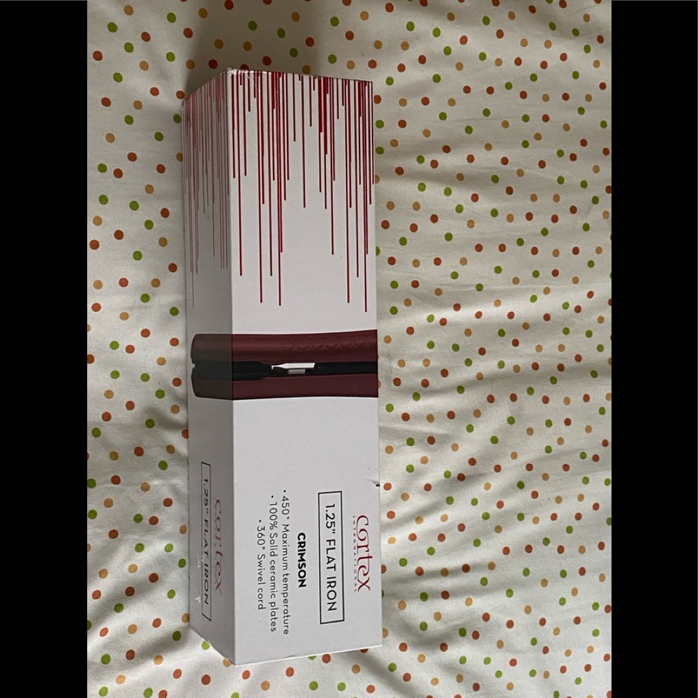 Cortex International 1.25" Flat Iron Ceramic Crims